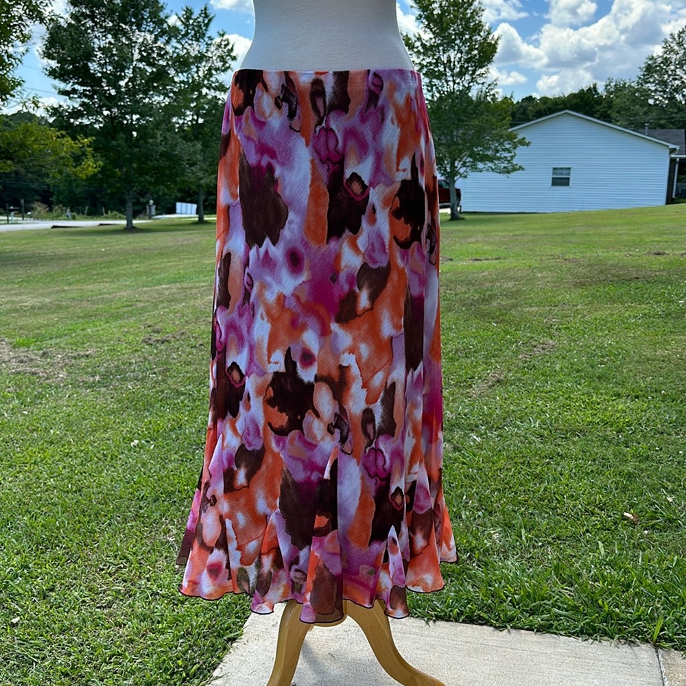 Floral print skirt